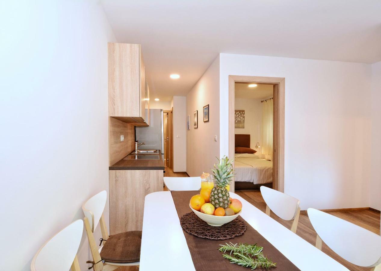 No Stress Apartment Grebastica Exterior photo